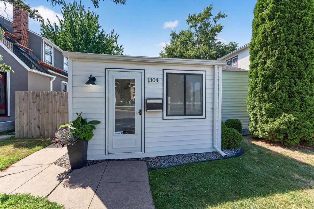 304 11th Avenue S, South Saint Paul, MN 55075 — photo 5