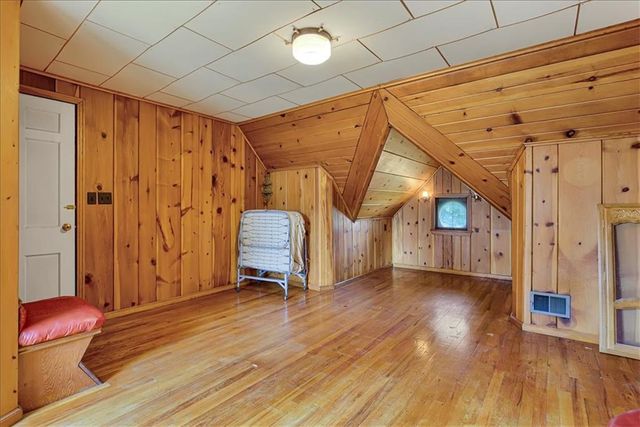 10011 & 10009 E 35th Terrace S, Independence, MO 64052