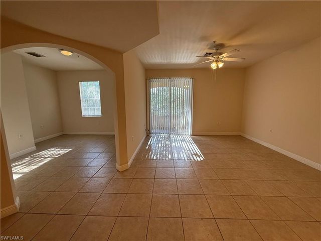 3973 Pomodoro CIR 304, Cape Coral, FL 33909