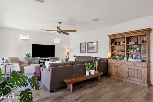 4306 E ERIE Street, Gilbert, AZ 85295