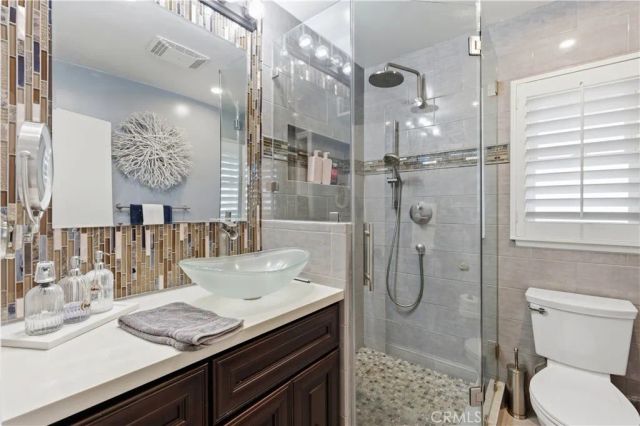 1524 E Old Badillo, Covina, CA 91724