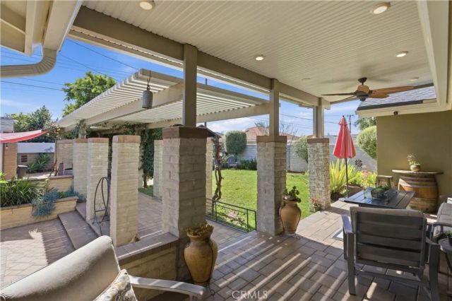 1524 E Old Badillo, Covina, CA 91724