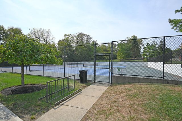1596 Southcross Drive, Hebron, KY 41048