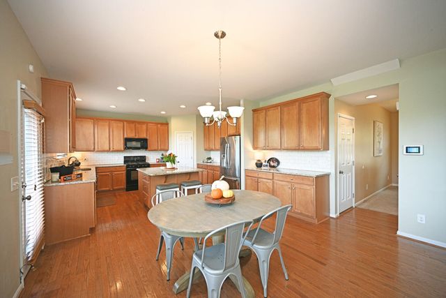 1596 Southcross Drive, Hebron, KY 41048
