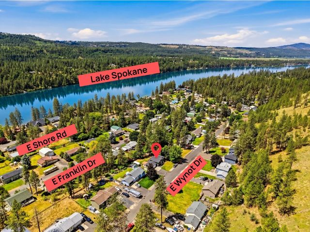 122 E Wynot Dr, Nine Mile Falls, WA 99026