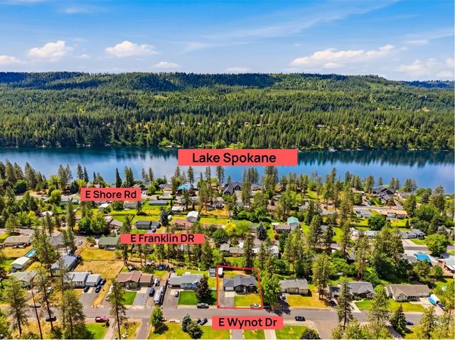 122 E Wynot Dr, Nine Mile Falls, WA 99026