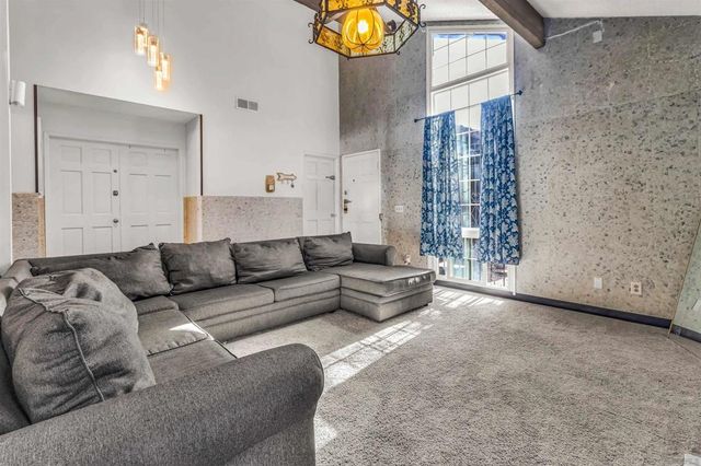 607 E J St, Chula Vista, CA 91910