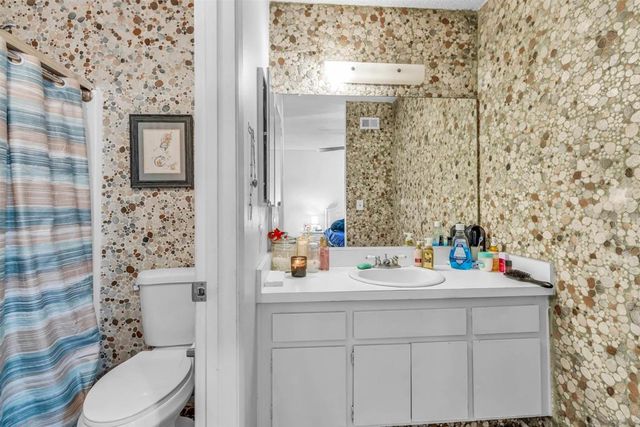 607 E J St, Chula Vista, CA 91910