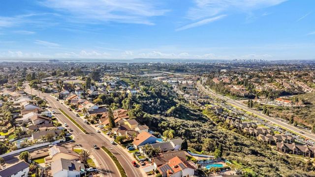 607 E J St, Chula Vista, CA 91910