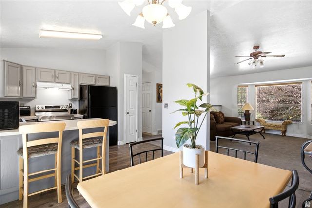 2087 W 1630 N, Clinton, UT 84015