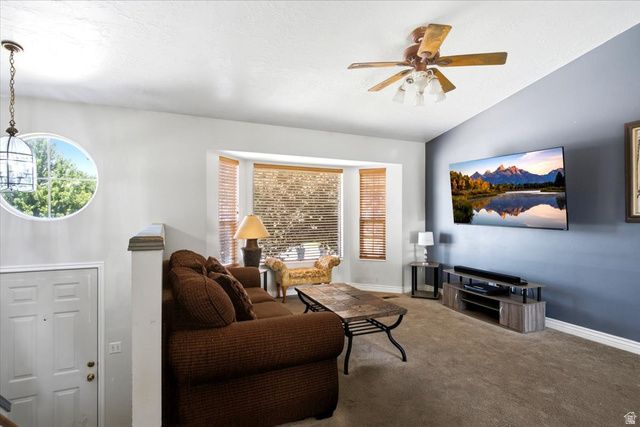 2087 W 1630 N, Clinton, UT 84015