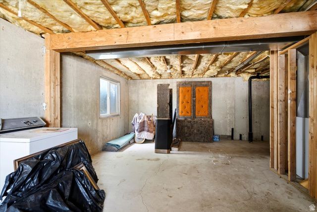 2087 W 1630 N, Clinton, UT 84015