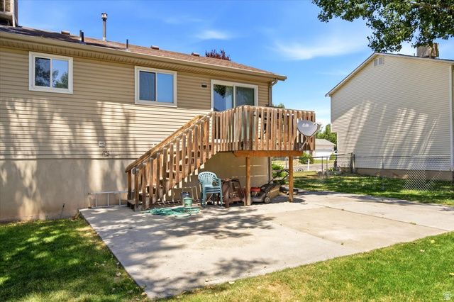 2087 W 1630 N, Clinton, UT 84015