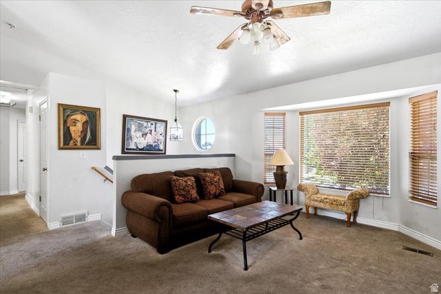 2087 W 1630 N, Clinton, UT 84015