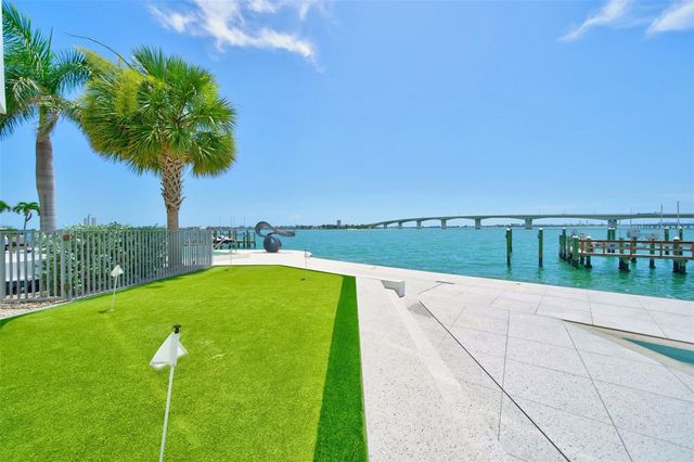 280 GOLDEN GATE POINT 300, Sarasota, FL 34236