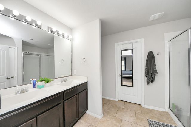 8126 Carillon Way, Rosharon, TX 77583