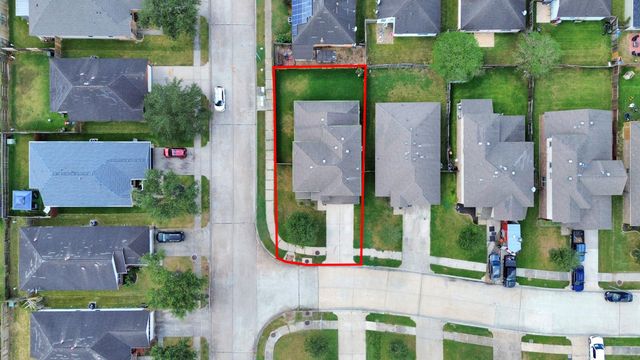 8126 Carillon Way, Rosharon, TX 77583