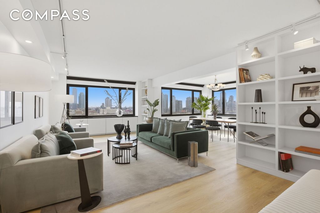 45 Sutton Pl S Apt 12L, New York City, NY 10022