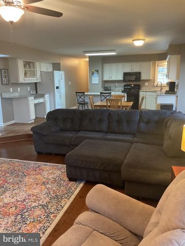 780 LINK DR, Westminster, MD 21157