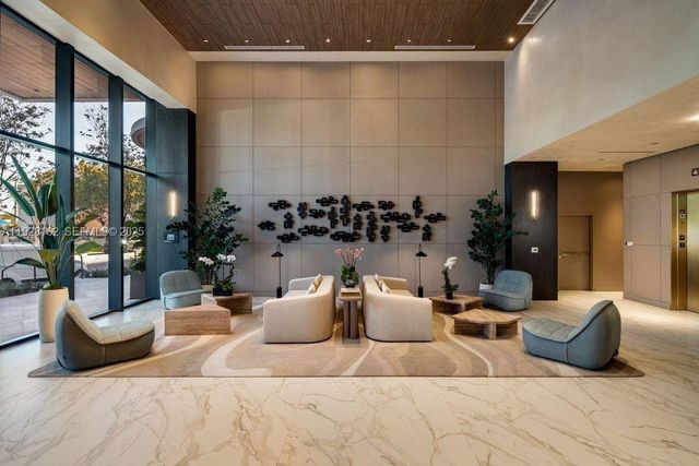 580 72nd St 1608, Miami Beach, FL 33141