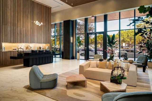 580 72nd St 1608, Miami Beach, FL 33141