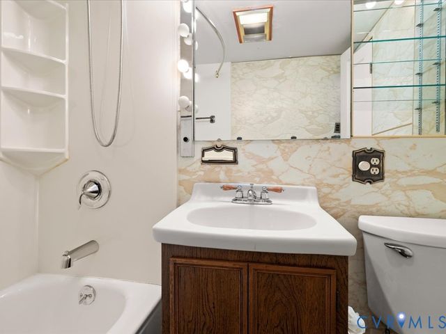 3207 Bute Ln, Richmond, VA 23221