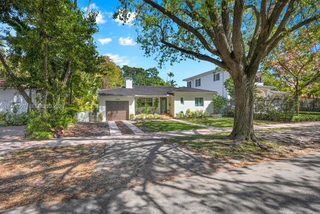 1005 Columbus Blvd, Coral Gables, FL 33134