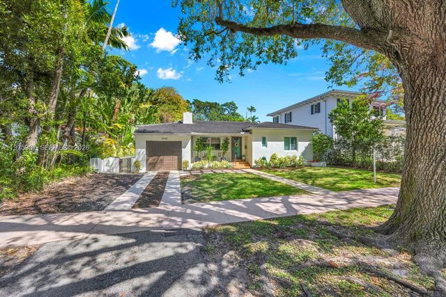 1005 Columbus Blvd, Coral Gables, FL 33134