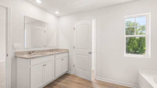 1797 Meadow Green Circle, Gainesville, GA 30501
