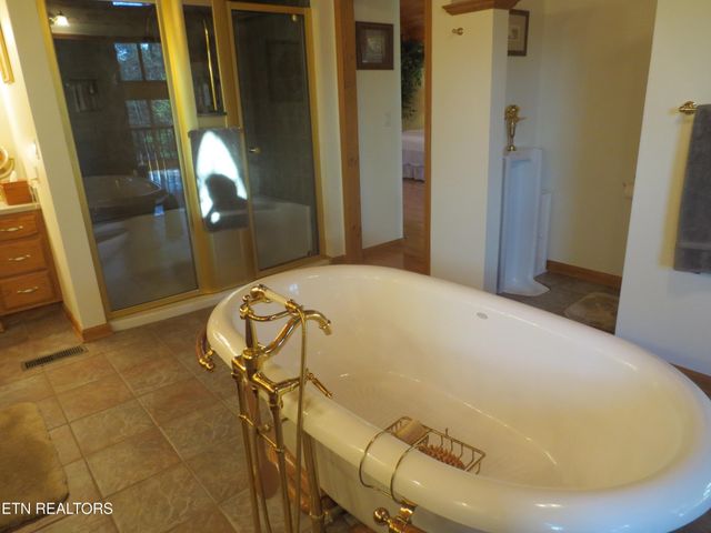 1536 Turkey Creek Road, Tellico Plains, TN 37385