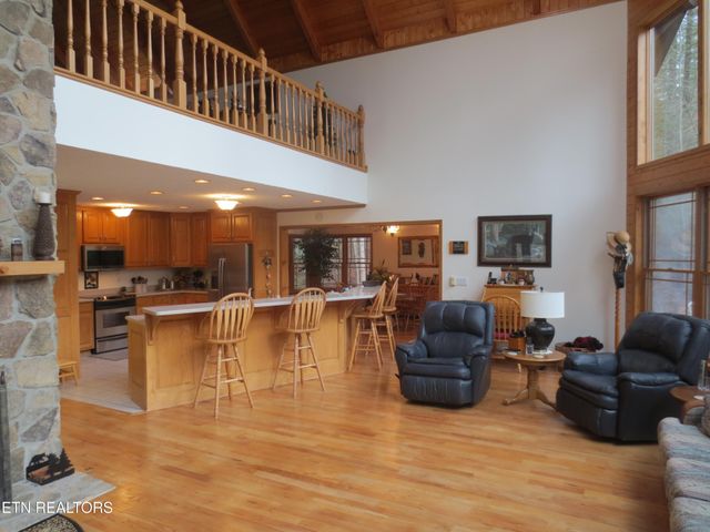 1536 Turkey Creek Road, Tellico Plains, TN 37385