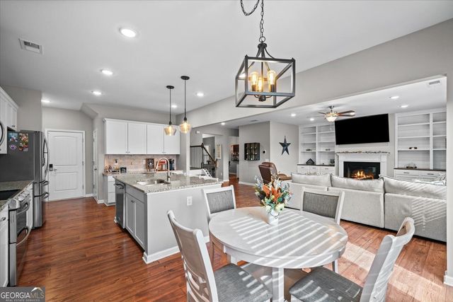 60 Woody Way NW, Adairsville, GA 30103