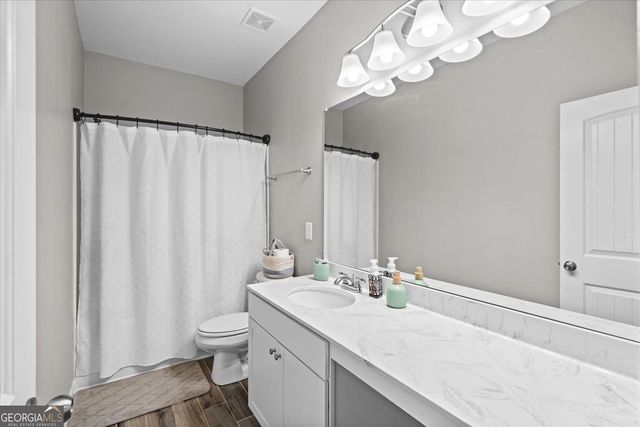 60 Woody Way NW, Adairsville, GA 30103