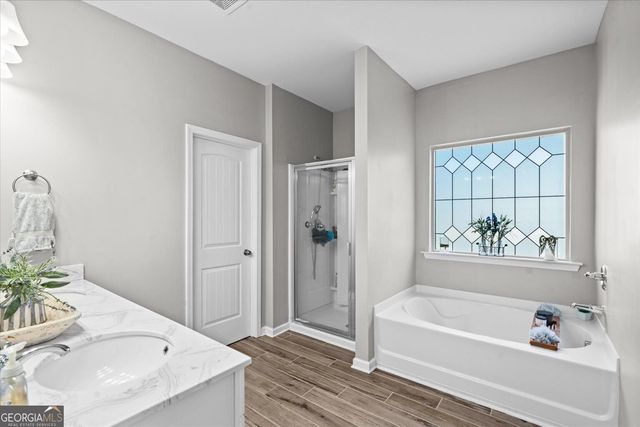 60 Woody Way NW, Adairsville, GA 30103