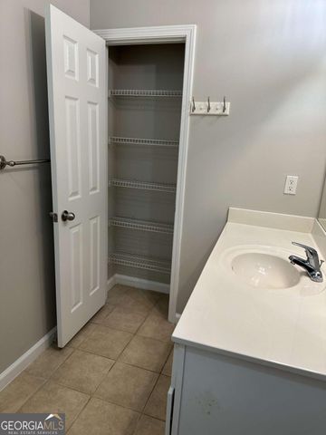 5208 9755 Dogwood Rd Ridge NE, Roswell, GA 30075