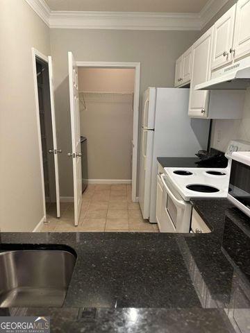 5208 9755 Dogwood Rd Ridge NE, Roswell, GA 30075