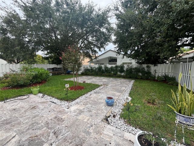13244 NW 12th St, Pembroke Pines, FL 33028