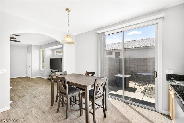 261 Ventana Heights Street, Henderson, NV 89074