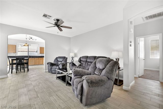 261 Ventana Heights Street, Henderson, NV 89074