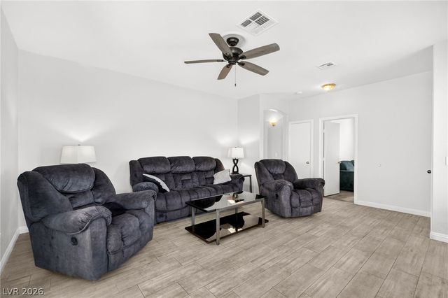 261 Ventana Heights Street, Henderson, NV 89074