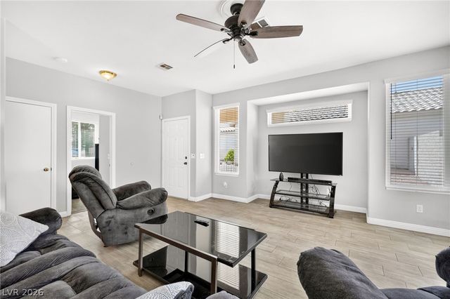 261 Ventana Heights Street, Henderson, NV 89074
