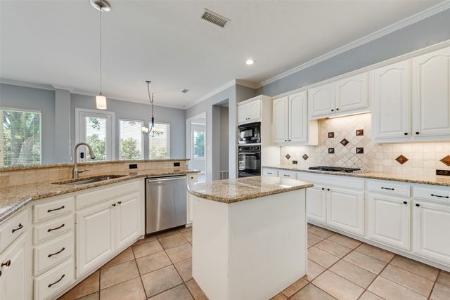 2625 Huntly Lane, Flower Mound, TX 75022