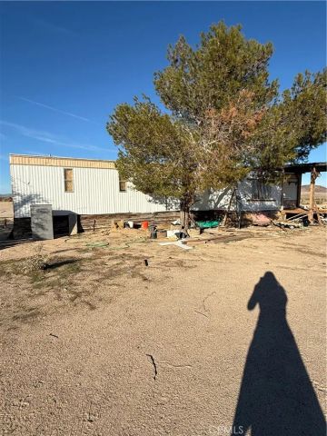49122 Bedford Dr, Newberry Springs, CA 92365