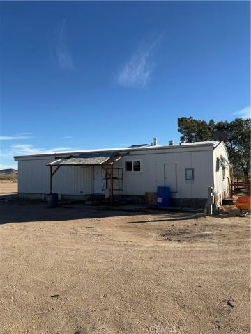 49122 Bedford Dr, Newberry Springs, CA 92365