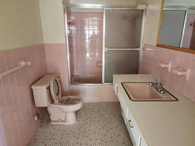 310 NE 7TH AVENUE, Chiefland, FL 32626