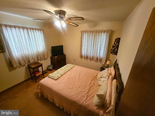 400 136TH ST, Ocean City, MD 21842