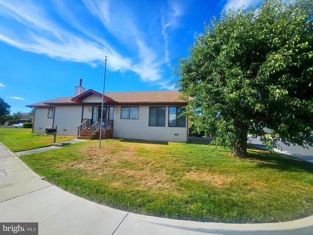 400 136TH ST, Ocean City, MD 21842