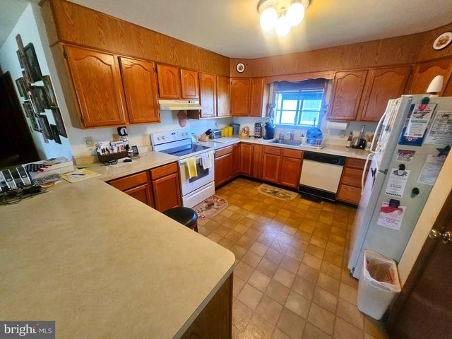 400 136TH ST, Ocean City, MD 21842
