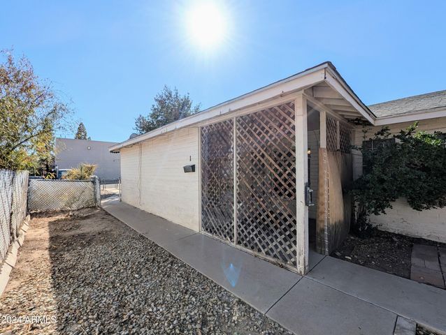 1314 W WHITTON Avenue, Phoenix, AZ 85013