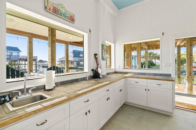 23006 Martes Street, Galveston, TX 77554